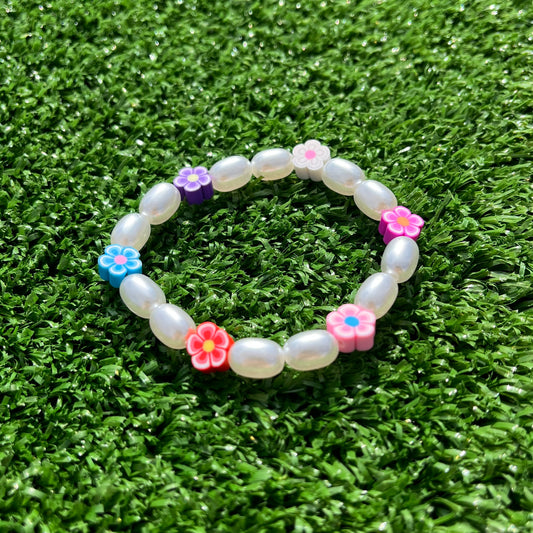 Flower power bracelet